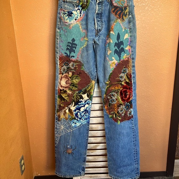 šHOST PICKš RARE! ONE OF A KIND! Leviās 501 Jeans Upcycled Patched Embroidered - Picture 3 of 17
